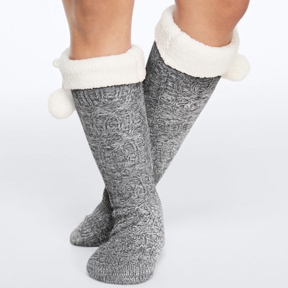 Victoria's Secret PINK OS Sherpa Lined Socks Cable Knit Knee High Pom Poms Gray